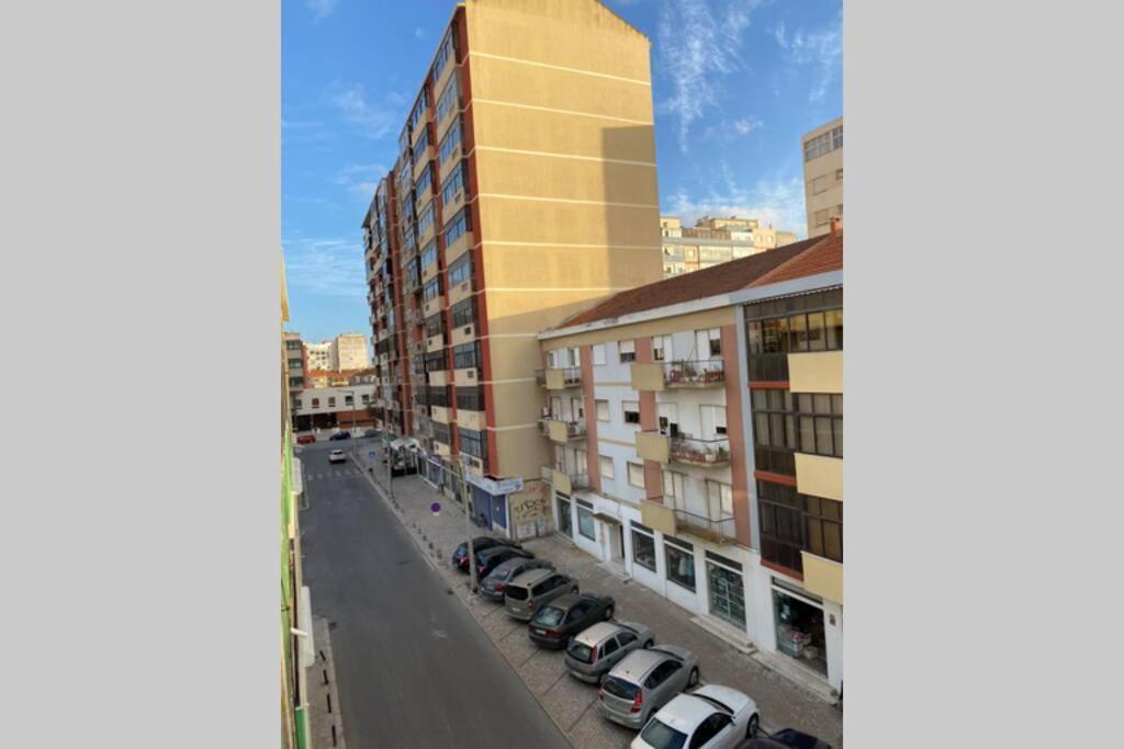 Barreiro Central Apartment ภายนอก รูปภาพ
